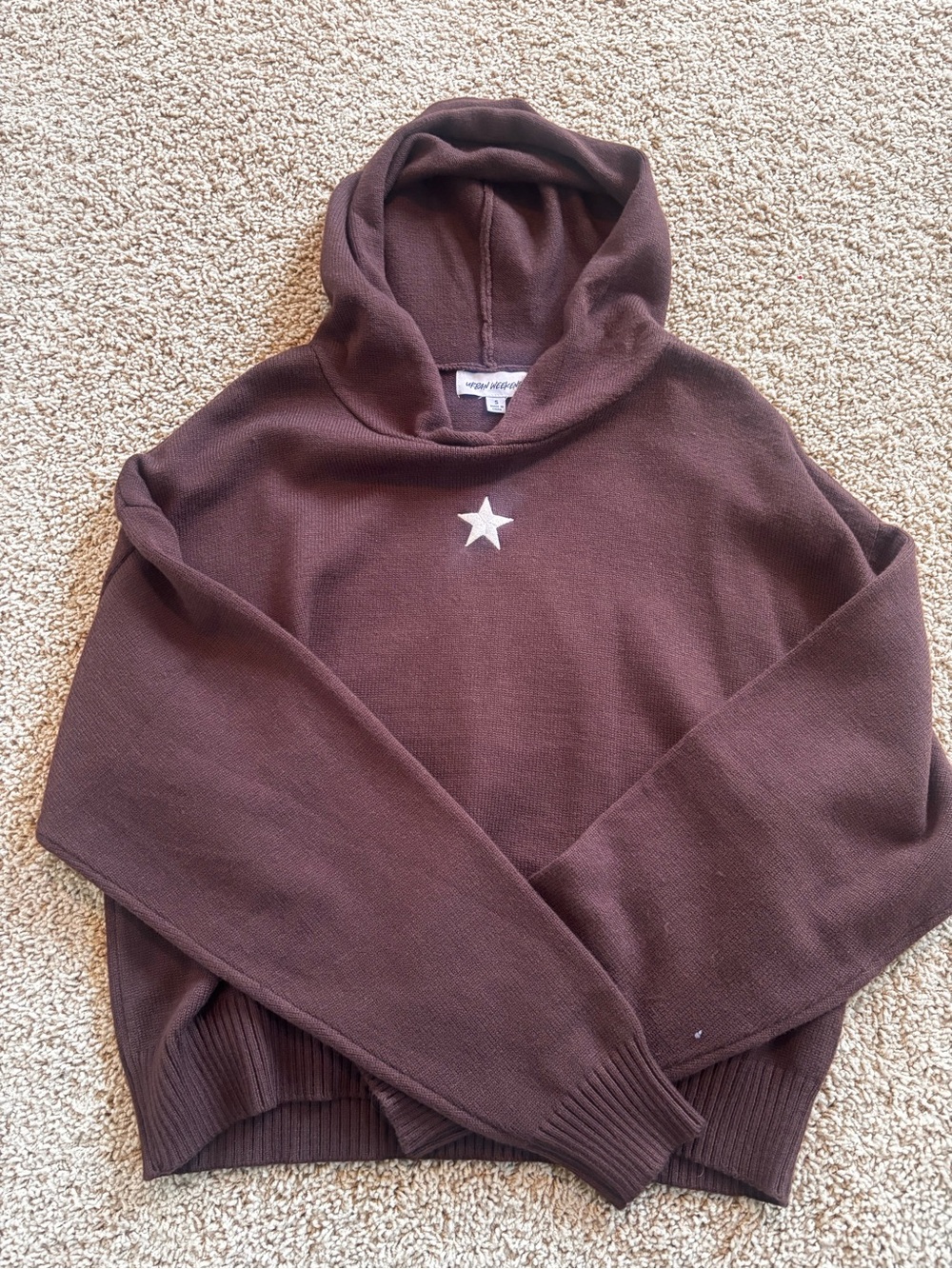 Brown Star-Accent Hoodie Sweater